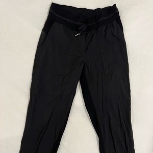 Lulu lemon Cropped Pants